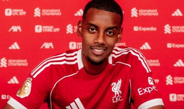 ليفربول يؤكد صفقة إيزاك: 6 سنوات من التميز قادمة من نيوكاسل