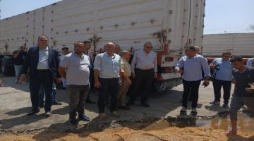 محافظ الغربية يشرف على إصلاح كسر خط المياه بميدان الإسكندرية في طنطا
