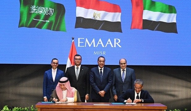 «مراسي البحر الأحمر»: توقيع عقود مشروع سياحي ضخم برعاية رئيس الوزراء المصري. 2 «مراسي البحر الأحمر»: توقيع عقود مشروع سياحي ضخم برعاية رئيس الوزراء المصري.