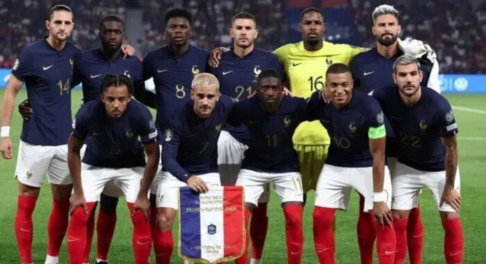 مواجهة نارية بين فرنسا وأوكرانيا في تصفيات كأس العالم 2026