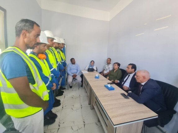 نائب محافظ قنا يدعم إطلاق محطة مياه الجبيل في إطار التنمية المستدامة