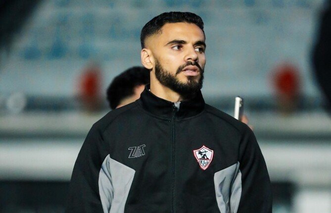مصدر يكشف الأسباب وراء استبعاد محمود بنتايج من مباراة الزمالك وبيراميدز في الدوري