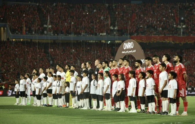 الأهلي يوقف انتصارات الزمالك بثلاثية نظيفة ويبقي المنافسة على لقب الدوري مشتعلة فيديو – مشاهير