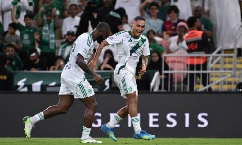 الأهلي يُسقط الخلود بثلاثية ويحتفل بالنخبة في مباراة مثيرة – مشاهير الأهلي يُسقط الخلود بثلاثية ويحتفل بالنخبة في مباراة مثيرة – مشاهير
