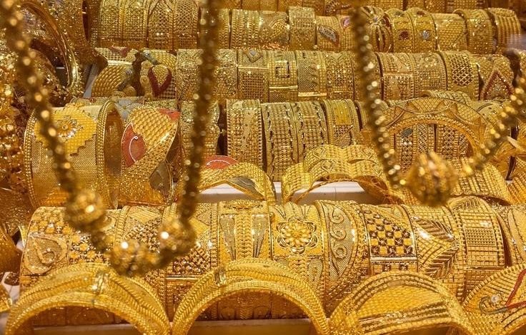 انخفاض سعر الذهب عيار 21 بنهاية تعاملات السبت بــ25 جنيهًا