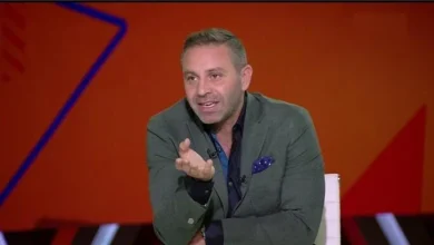 حازم إمام ينتقد أداء الزمالك في مواجهة الأهلي ويؤكد أن لاعبي الأبيض لم يقدموا مستوى مقنعًا