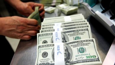سعر الدولار يتراجع 50 قرشًا بالبنوك في منتصف تعاملات الأربعاء