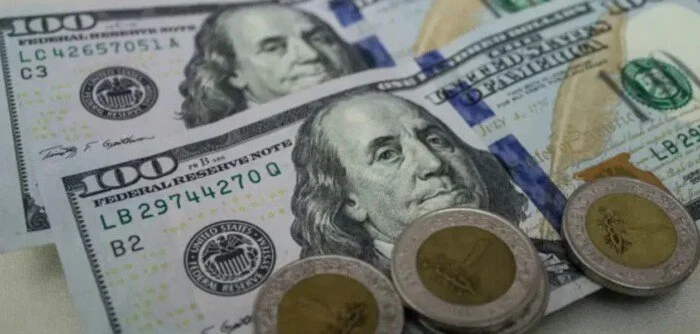قبل ما تبيع أو تشتري تعرف على سعر الدولار اليوم مقابل الجنيه المصري في البنوك المصرية