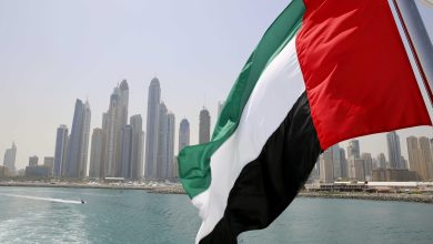 نمو القطاع الخاص الإماراتي يتباطأ وارتفاع الأسعار بأسرع وتيرة منذ 15 عاماً
