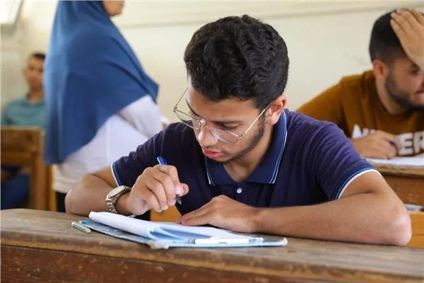 الثانوية الأزهرية 2026 انطلاق امتحان مادة الجغرافيا وسط استعدادات مكثفة باللجان حفاظا على سير الامتحانات