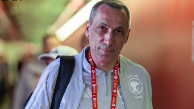 الجاسم يهاجم دونيس قبل انطلاق مونديال 2026 ويكشف سبب الاستبعاد الغامض