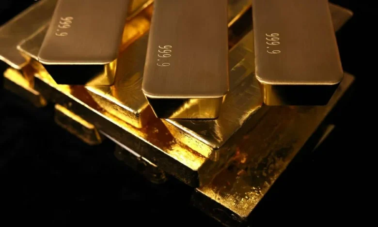 الذهب ينخفض إلى أدنى سعر للأونصة خلال 11 أسبوعًا تحت 4200 دولار