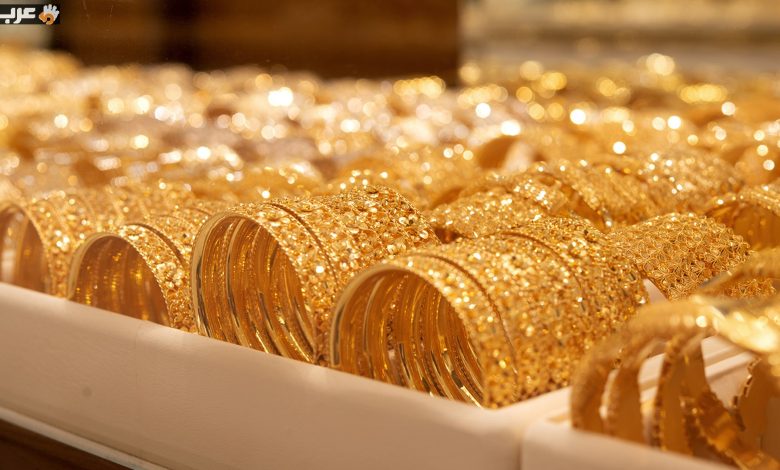 انهيار سعر الذهب في مصر يتواصل مع ضغوط الفيدرالي ويخسر 35 جنيهاً