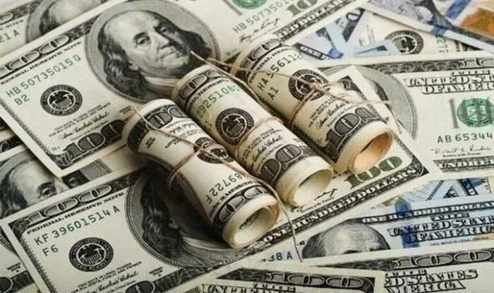 سعر الدولار مقابل الجنيه المصري في البنوك تحديث مباشر للعملة الأمريكية وتحركات السوق المالي اليوم