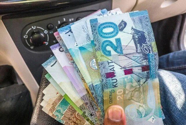 سعر الدينار الكويتي اليوم الأربعاء 10 يونيو 2026 داخل البنوك وتحركات السوق المالية في الكويت