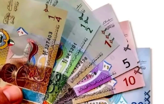 سعر الدينار الكويتي اليوم الخميس 4 يونيو 2026 في البنوك وأحدث التغيرات في السوق المالي