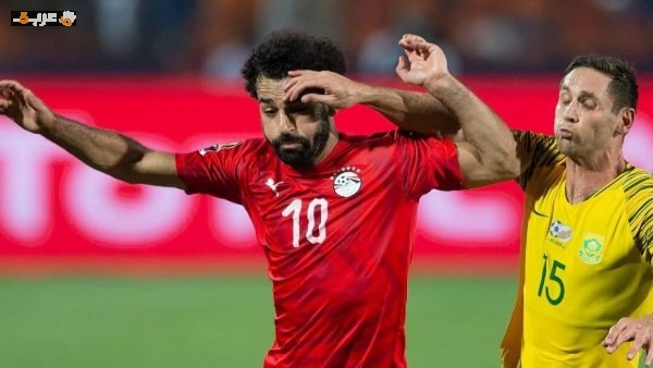 فريق سعودي يخطو بخطوة مفاجئة لضم محمد صلاح براتب يتخطى رونالدو