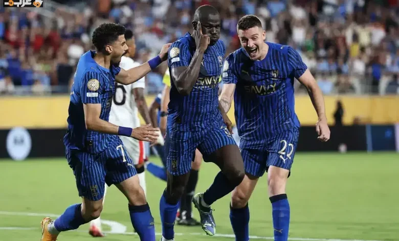 كوليبالي يتحدث مع نجم الهلال قبل مواجهة السعودية والسنغال في محادثة مثيرة