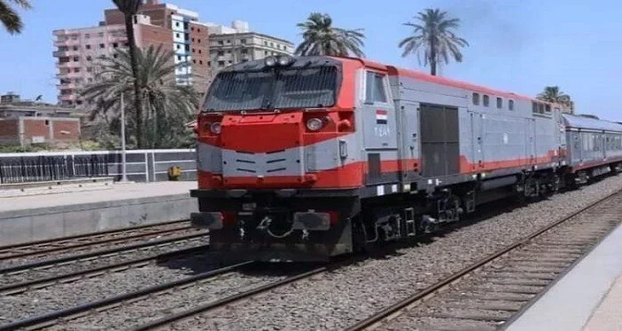 مواعيد القطارات المكيفة قبلي وبحري اليوم السبت وكيفية حجز التذاكر أونلاين بسهولة وبخطوات واضحة