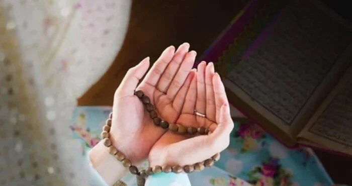 أذكار المساء اليوم الخميس 2 يوليو 2026 أَمْسَيْنا وَأَمْسَى الْمُلْكُ للهِ للدعاء والسكينة والطمأنينة في المساء