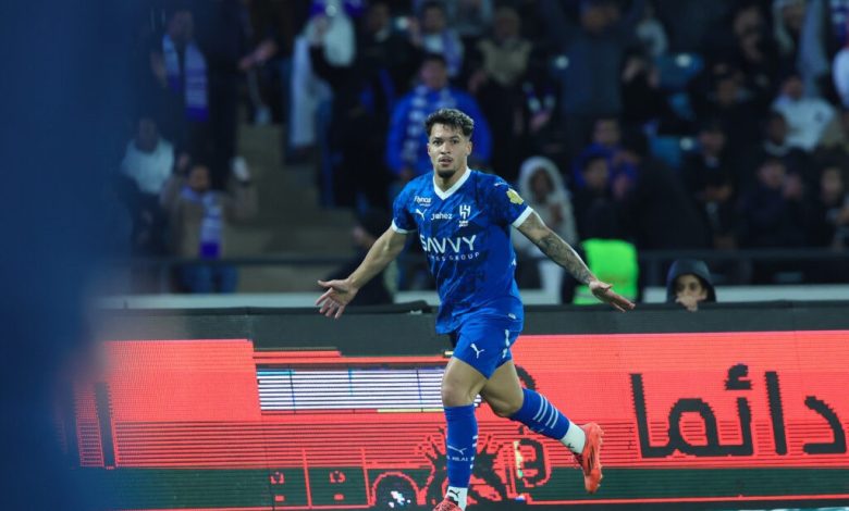 أياكس يضم ماركوس ليوناردو من الهلال في صفقة مفاجئة
