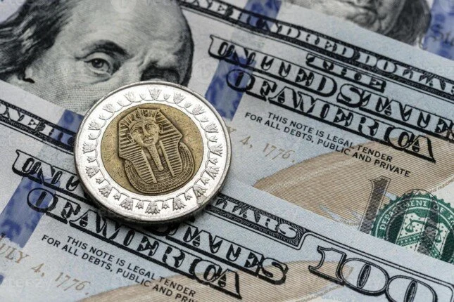 استقرار سعر الدولار مقابل الجنيه اليوم الخميس 2 يوليو 2026 الأخضر وصل كام في السوق الاقتصادي