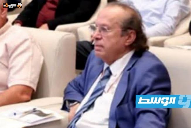 السري يطالب بتطوير المسابقات وإنهاء الاعتماد على الملاعب الصناعية