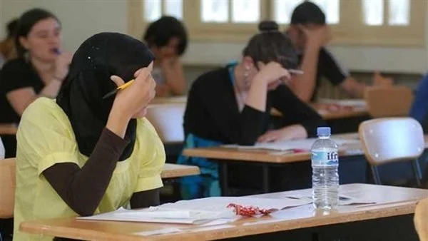 تفاصيل امتحاني الكيمياء والجغرافيا لطلاب الثانوية العامة 2026 غدا وأهم المعلومات قبل الاختبار