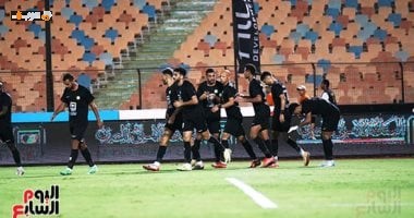 مفاوضات اللحظات الأخيرة للأهلي لضم نجم جزائري يقوي هجوم الفريق