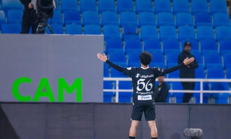 موهوب الهلال يوقع رسميًا مع القادسية في صفقة مثيرة