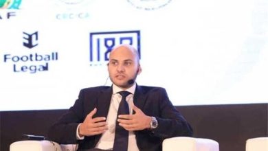 نصر عزام يؤكد إغلاق الزمالك ملف الرخصة الأفريقية والشفافية في العقود تضمن حماية الأندية