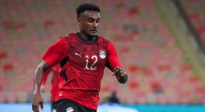 هيثم حسن يكشف قرار عائلته بشأن مصر ويصف ميسي باللاعب الاستثنائي مع إشادة بمسار صلاح