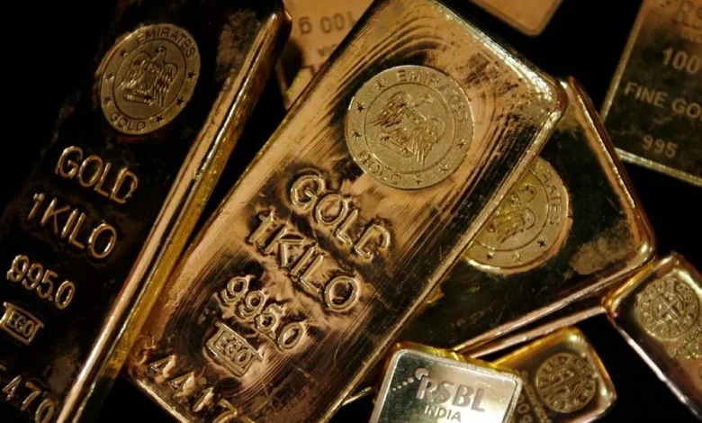 أونصة الذهب ترتفع إلى 4235 دولاراً مع مكاسب أسبوعية بلغت 4.8%