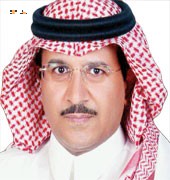 إعلام الأهلي والنصر يتنافسان بسبب الهلال ويتباعدان في آسيا