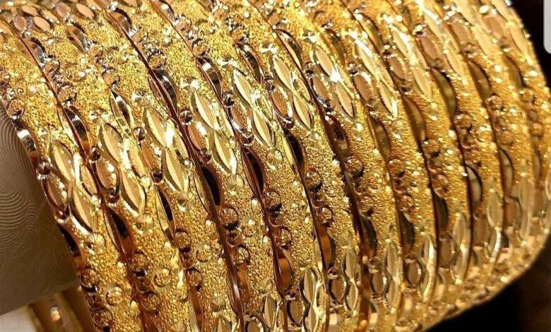 انخفاض مفاجئ للجنيه الذهب وعيار 21 يخسر 2500 جنيه