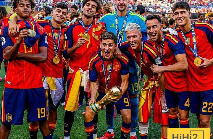 برشلونة يصدم جماهيره بعدم الاحتفال بأبطال العالم