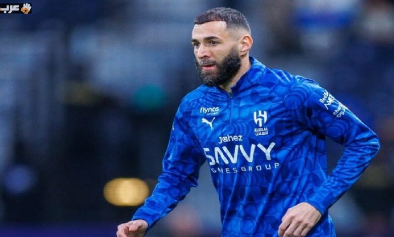 شاهد لحظة حزن بنزيما مع الهلال بكلمات الجماز
