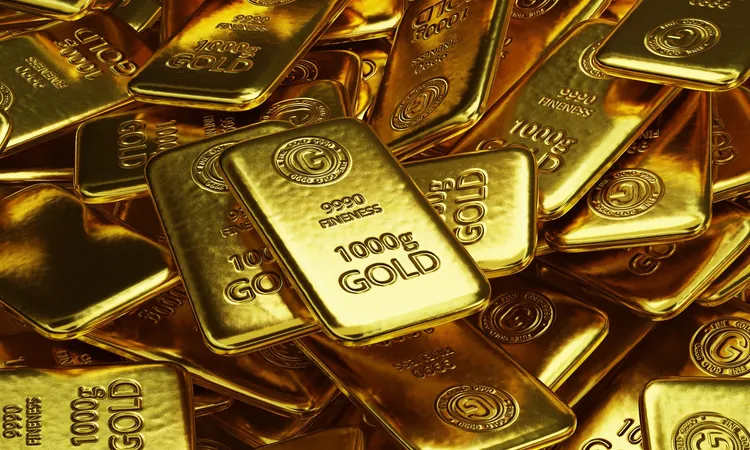 قفزة الذهب تتخطى 4400 دولار وتصل لأعلى سعر منذ شهرين