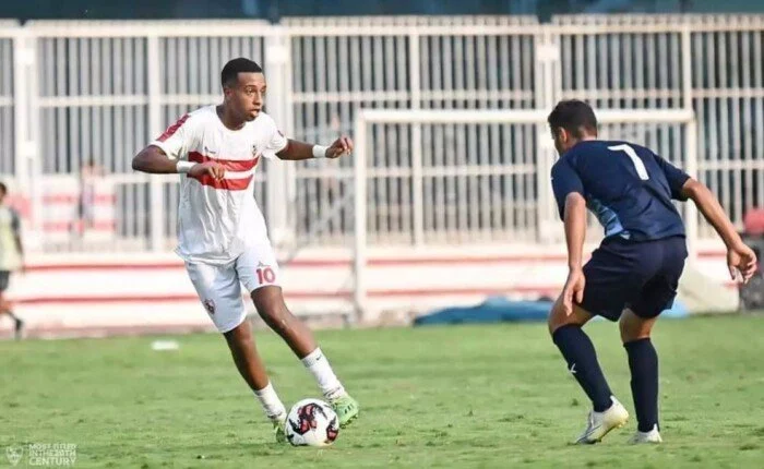 نجم الزمالك يهاجم الإدارة بعد قرار عدم قيده ويصفها بالعصابة