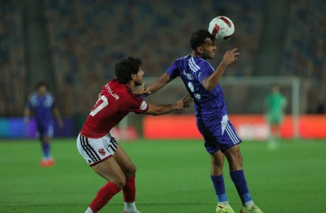 الأهلي يحقق انتصارًا مثيرًا على سموحة ويتشارك صدارة الدوري مع بيراميدز
