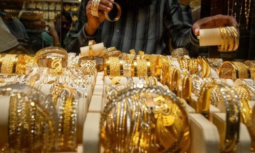الذهب في مصر مساءً يستقر وعيار 21 عند 6140 جنيهًا