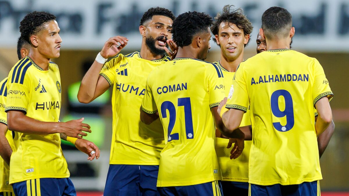 الهلال يهدد نجم النصر واختيار رئيس جديد يثير الجدل ومفاجأة غريبة