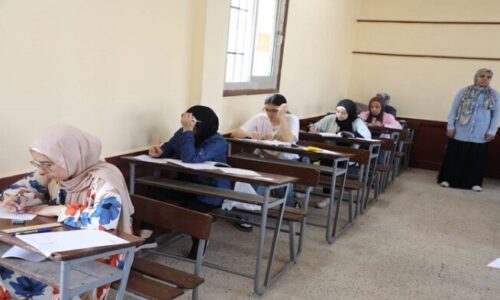امتحانات الترم الأول 2027 في المدارس جميع الصفوف الموعد الرسمي وإجازة نصف العام لجميع الطلاب