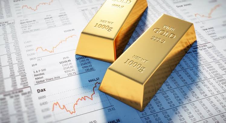 تراجع الذهب عالمياً مع تقلبات الدولار وعيار 21 يسجل 6140 جنيهًا