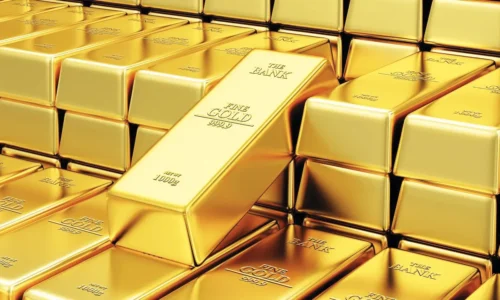 تراجع الذهب عالمياً وعيار 21 يهبط إلى 6155 جنيه في انتظار محضر الفيدرالي