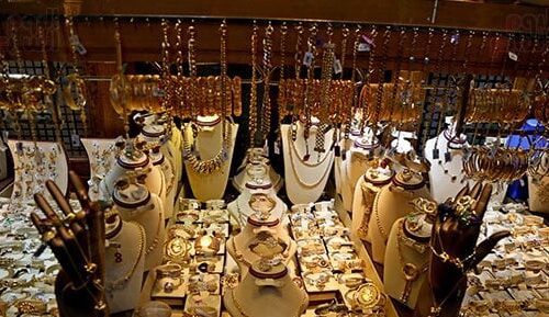 تراجع سعر الذهب في مصر اليوم وعيار 21 يصل إلى 6165 جنيهاً