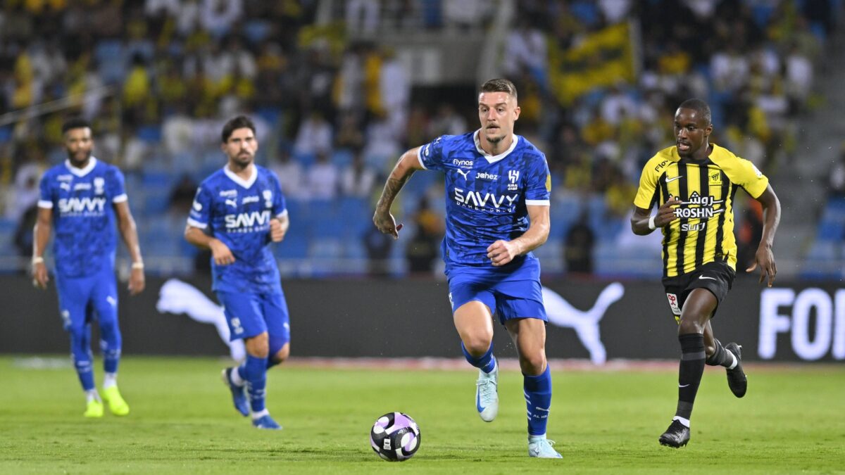 تعرف على قنوات نقل مباراة الهلال والاتحاد في دوري روشن السعودي وكيف تشاهدها أونلاين