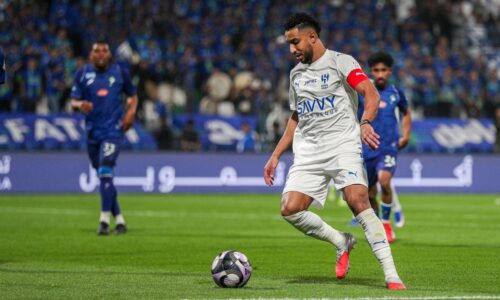 جوهرة كأس الخليج تهدد سالم الدوسري وتغييرات مفاجئة لحكام النصر قبل الكلاسيكو