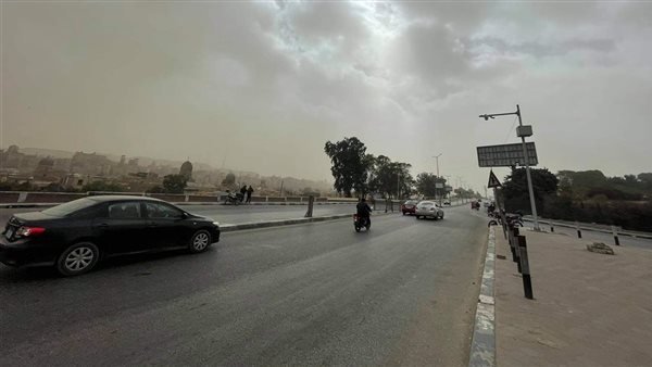 حالة الطقس اليوم نشاط الرياح وفرص سقوط أمطار تصل لكافة أنحاء القاهرة الكبرى