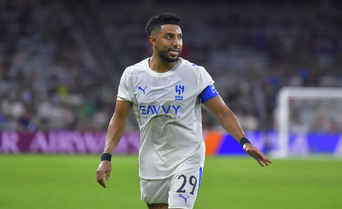 سالم الدوسري يقترب من التأكيد في التشكيلة الأساسية للهلال ضد الاتحاد